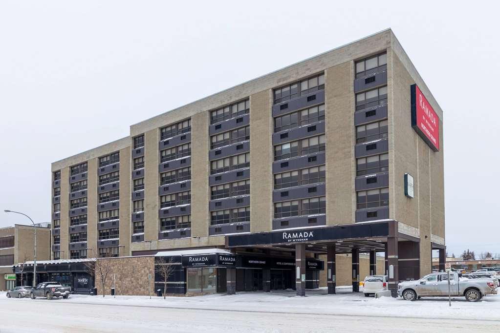 Ramada By Wyndham Northern Grand Hotel & Conference Centre Fort St. John 외부 사진